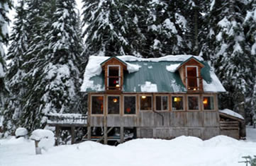 Trillium Lake Basin Cabins Cross Country Ski And Snowshoe Cabin On